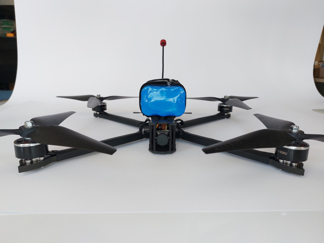 Квадракоптер HUMMEL 10' дюймів з платою ініціації